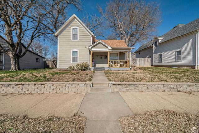 219 NE 7th Street, Abilene, KS 67410