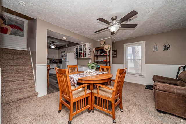 219 NE 7th Street, Abilene, KS 67410