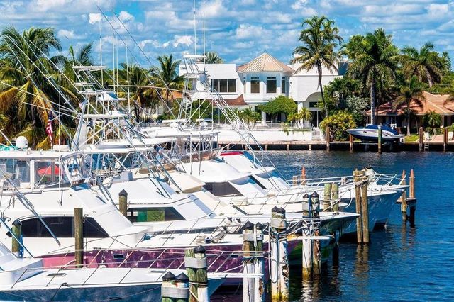 2501 NE 12th Street, Pompano Beach, FL 33062