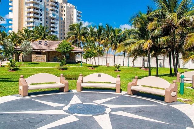 2501 NE 12th Street, Pompano Beach, FL 33062