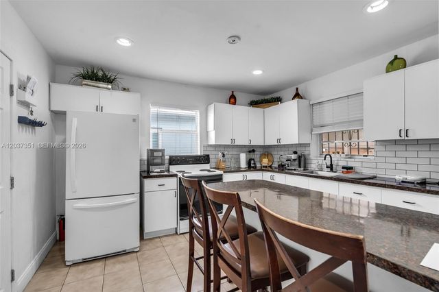 2355 SW 1st St, Miami, FL 33135