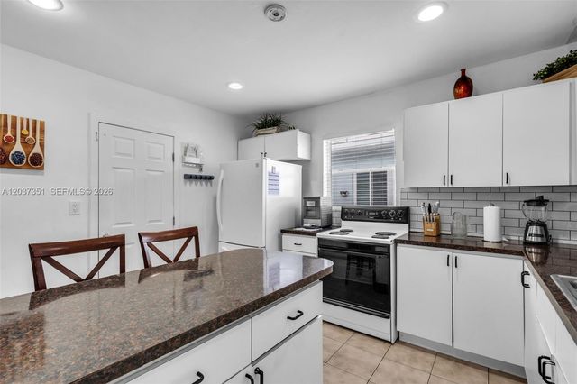 2355 SW 1st St, Miami, FL 33135