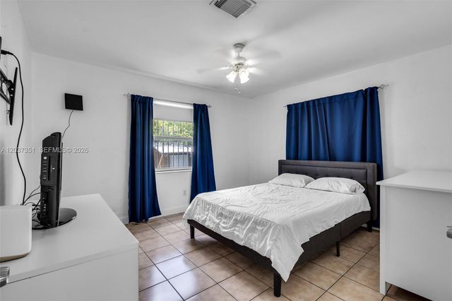 2355 SW 1st St, Miami, FL 33135