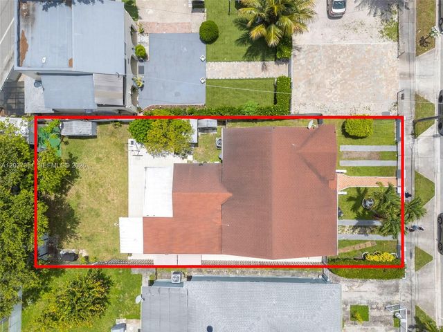 2355 SW 1st St, Miami, FL 33135