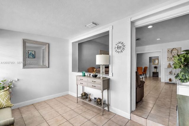 2355 SW 1st St, Miami, FL 33135