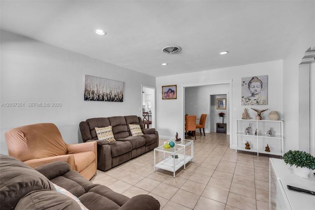 2355 SW 1st St, Miami, FL 33135