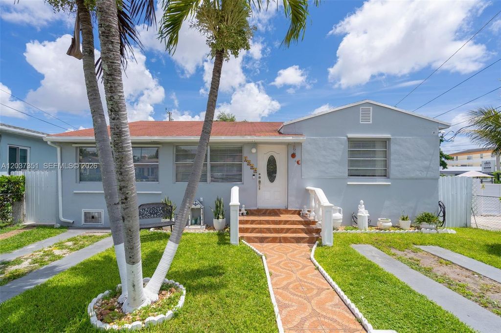 2355 SW 1st St, Miami, FL 33135
