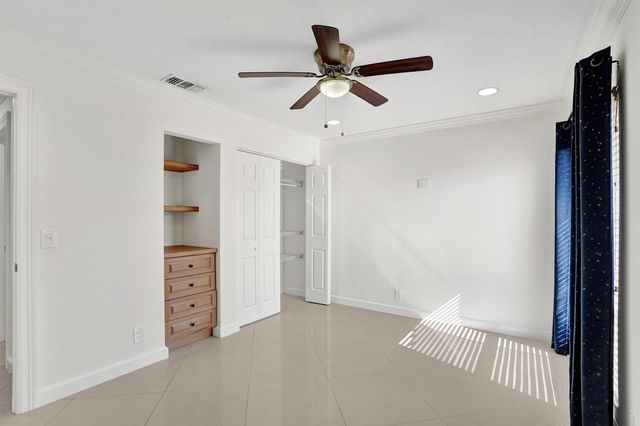 630 Sea Pine Way J, Greenacres, FL 33415