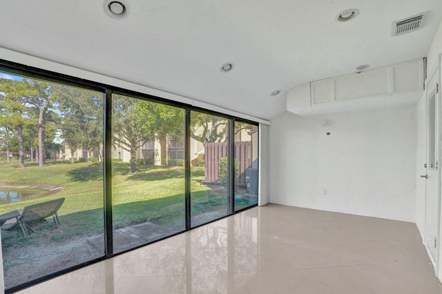 630 Sea Pine Way J, Greenacres, FL 33415