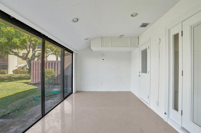 630 Sea Pine Way J, Greenacres, FL 33415