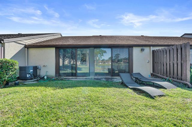 630 Sea Pine Way J, Greenacres, FL 33415