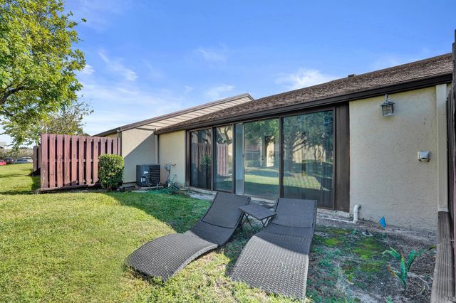 630 Sea Pine Way J, Greenacres, FL 33415