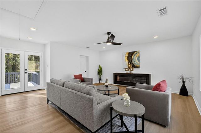 2967 Flat Shoals Road, Decatur, GA 30034