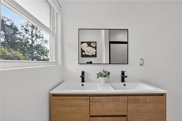 2967 Flat Shoals Road, Decatur, GA 30034