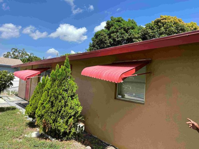 1191 Highland Road, Lantana, FL 33462
