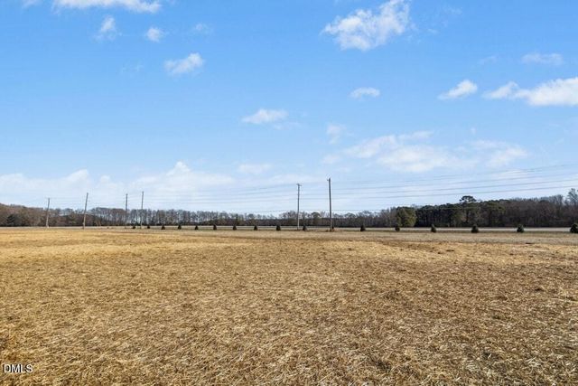 104 Dees Meadow Lane, Fremont, NC 27830