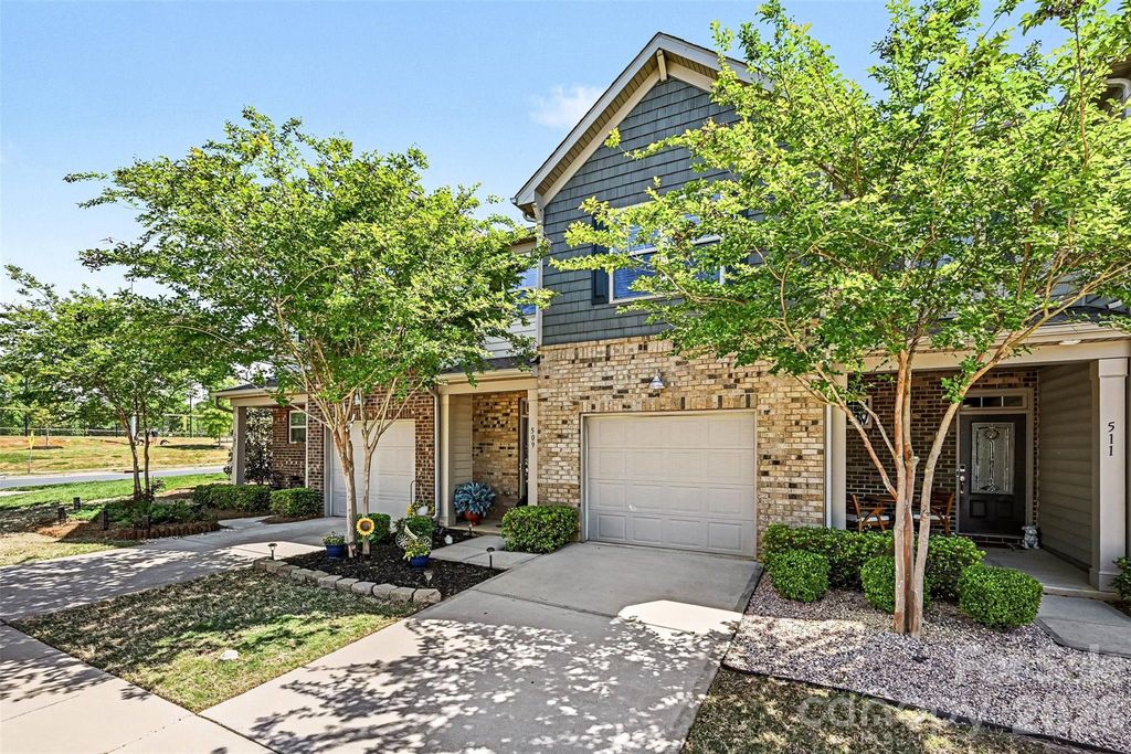 509 Common Raven Court, Fort Mill, SC 29715