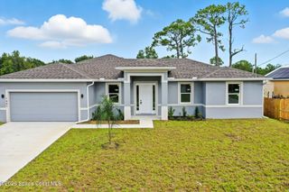 811 Saint Andre Boulevard, Palm Bay, FL 32908