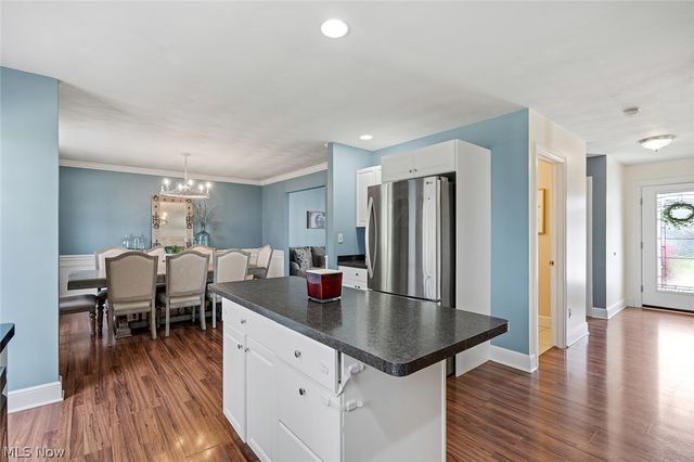 864 Mayfield Drive, Boardman, OH 44512