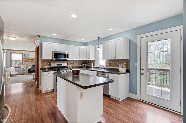 864 Mayfield Drive, Boardman, OH 44512