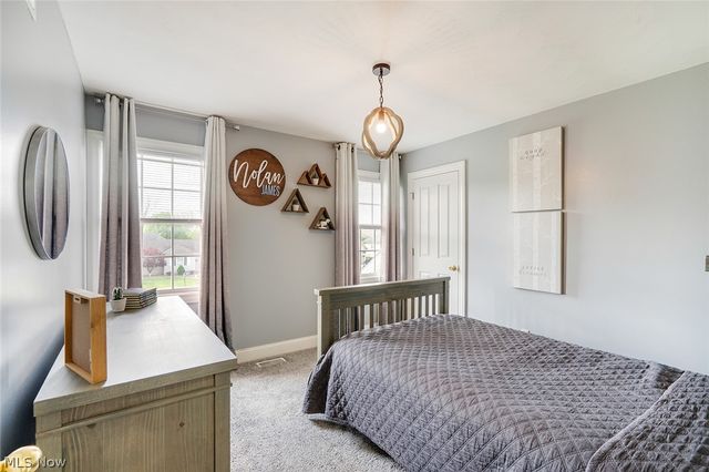 864 Mayfield Drive, Boardman, OH 44512