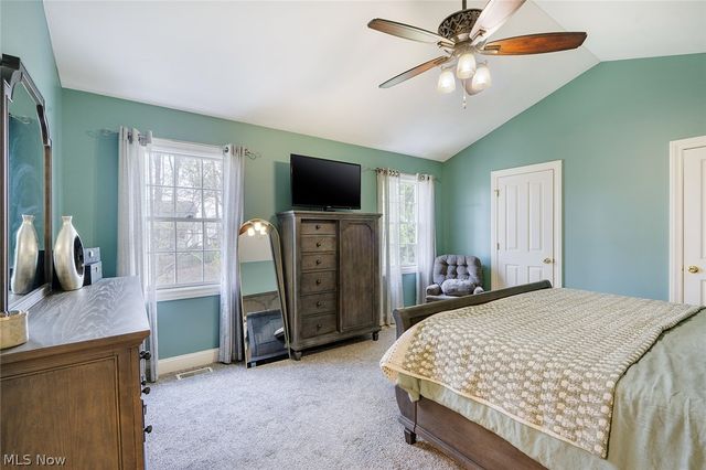864 Mayfield Drive, Boardman, OH 44512