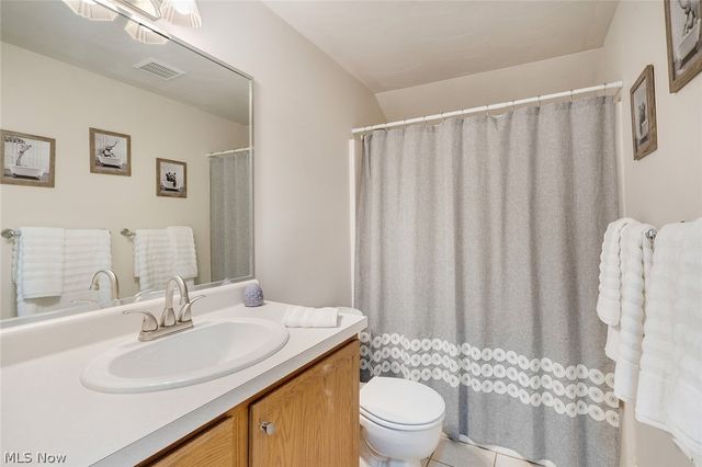 864 Mayfield Drive, Boardman, OH 44512