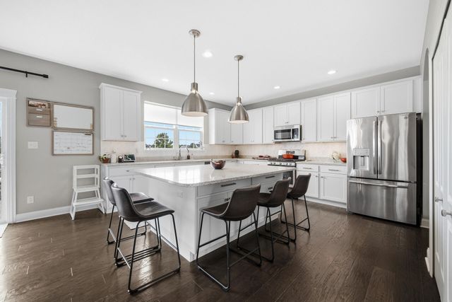 10227 Sentry Drive, St. John, IN 46373