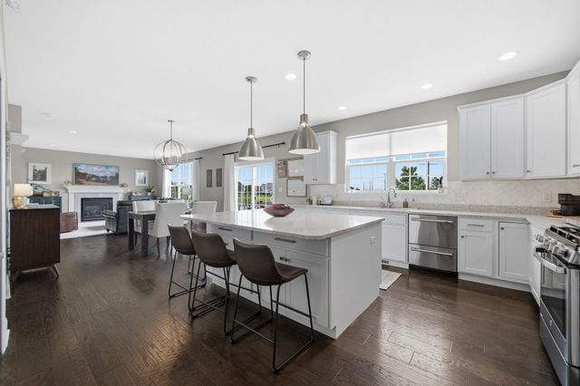 10227 Sentry Drive, St. John, IN 46373