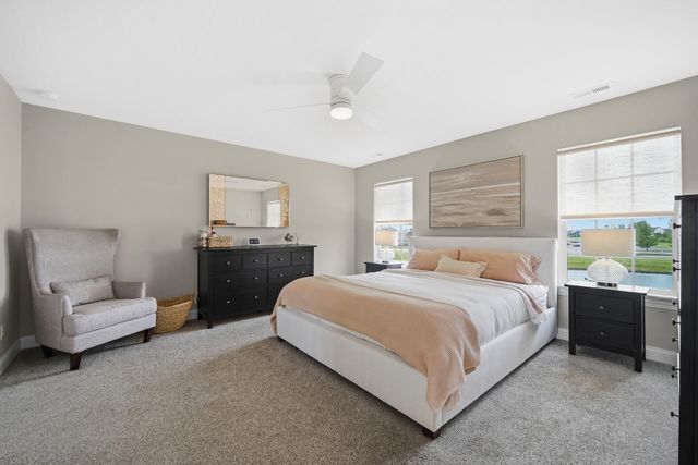 10227 Sentry Drive, St. John, IN 46373