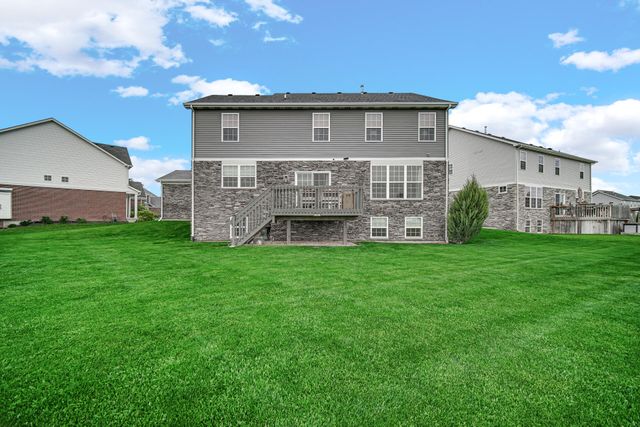 10227 Sentry Drive, St. John, IN 46373