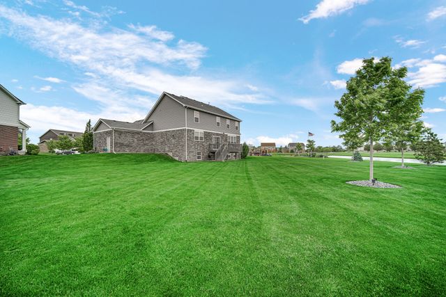 10227 Sentry Drive, St. John, IN 46373