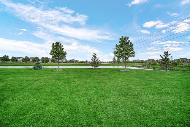 10227 Sentry Drive, St. John, IN 46373