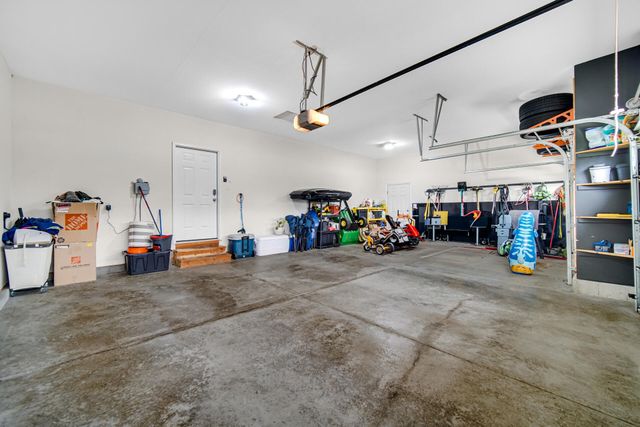 10227 Sentry Drive, St. John, IN 46373