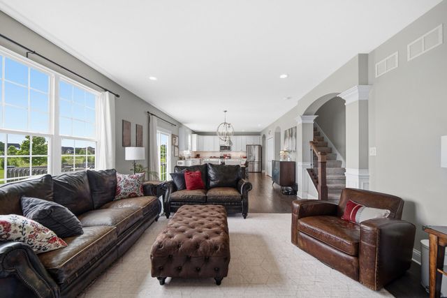 10227 Sentry Drive, St. John, IN 46373