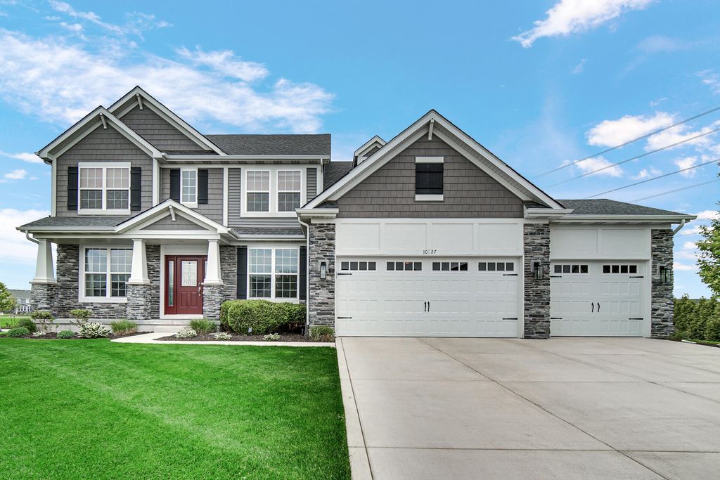 10227 Sentry Drive, St. John, IN 46373