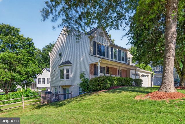 5724 FLAGLER DR, Centreville, VA 20120