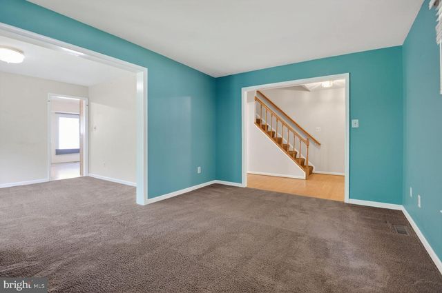 5724 FLAGLER DR, Centreville, VA 20120