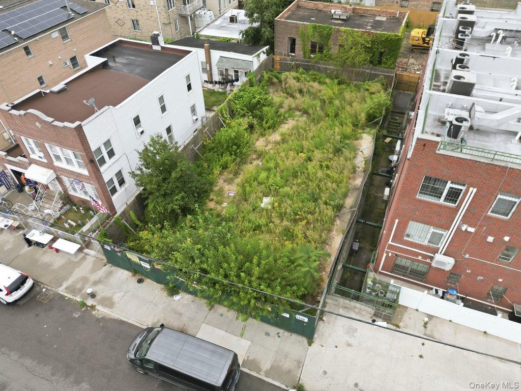 6710 15th Avenue, Brooklyn, NY 11219 — photo 4