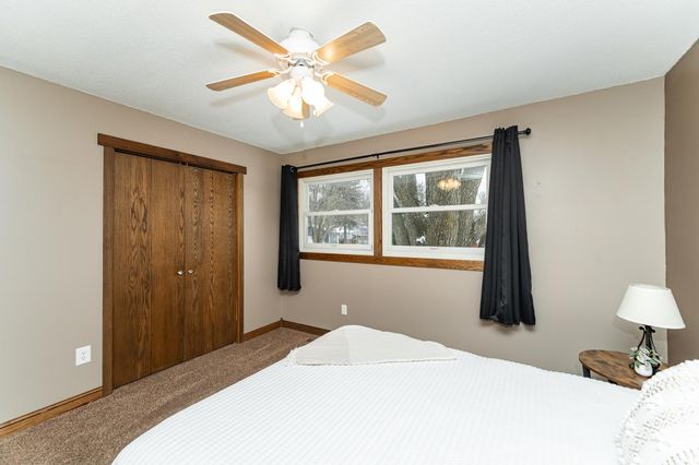 3810 1st Place NW, Rochester, MN 55901