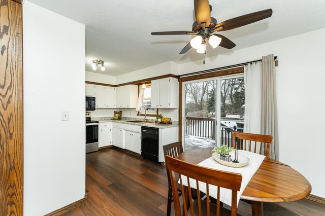 3810 1st Place NW, Rochester, MN 55901