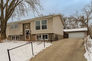 3810 1st Place NW, Rochester, MN 55901