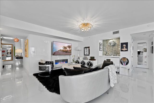 3440 S Ocean Boulevard 605 N, Palm Beach, FL 33480