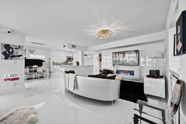 3440 S Ocean Boulevard 605 N, Palm Beach, FL 33480