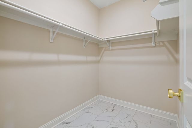 551 Skyview Dr, Ashland City, TN 37015
