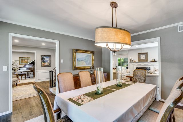 1911 Lakeside Drive, Arlington, TX 76013