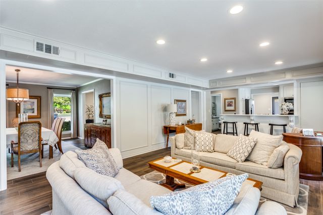 1911 Lakeside Drive, Arlington, TX 76013