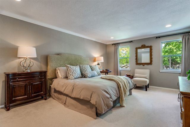 1911 Lakeside Drive, Arlington, TX 76013