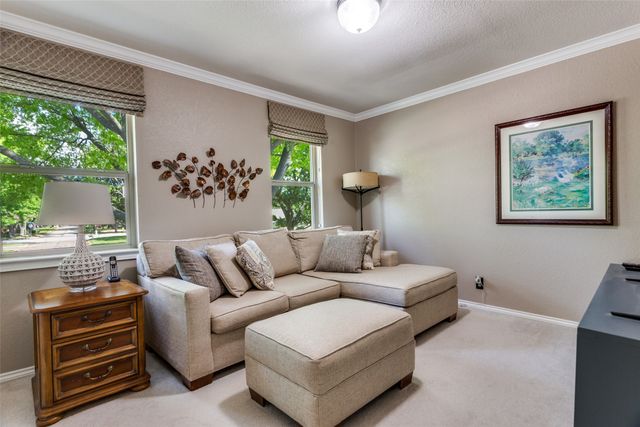 1911 Lakeside Drive, Arlington, TX 76013