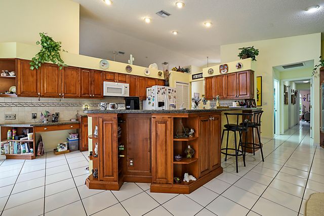 4900 NW 100TH Terrace, Coral Springs, FL 33076